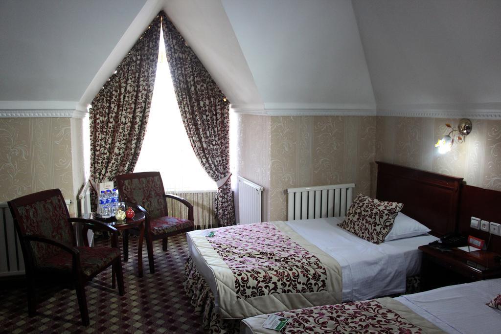 Asia Tashkent Hotel Zewnętrze zdjęcie